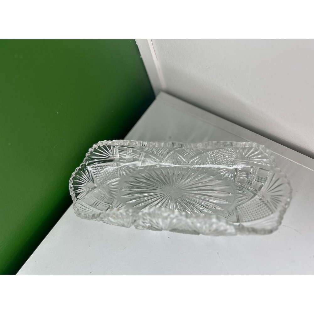 Vintage Clear Cut Glass Oval Bowl Starburst Fan Pattern Scalloped Edge Dish - Picture 4 of 5
